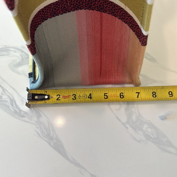 Dior Book Tote Canvas Multicolour, Large - Picture 13 of 14